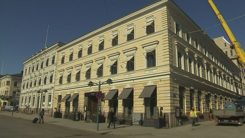 Helsingissä Kauppatorin ja Senaatintorin välisiä historiallisia kortteleita kunnostetaan kaupungin toimesta.
