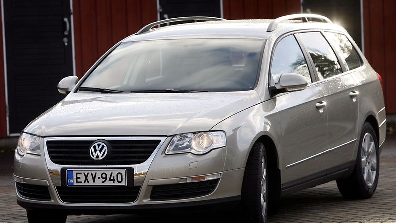 Volkswagenin Passat on Suomessa suosittu automalli. 