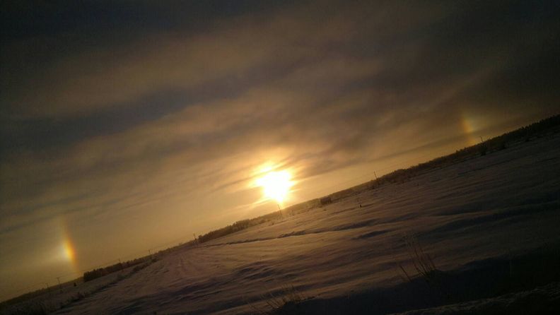Auringonhalo Siikajoella 11. tammikuuta 2013.