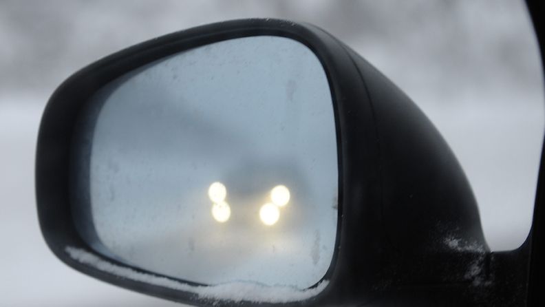 Espoossa pyrytti lunta joulupäivänä 25. joulukuuta 2012.