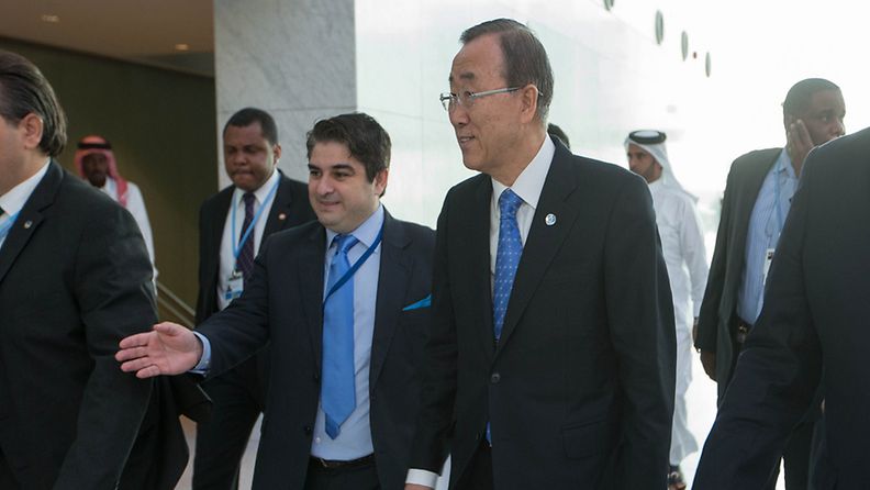 YK:n pääsihteeri Ban Ki-moon saapui Dohan ilmastokokoukseen