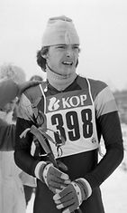 Haapajärven Kiilan hiihtäjä Mika Myllylä Vehkalahdella nuorten SM-hiihdoissa 1. helmikuuta 1986. Myllylä voitti 17-vuotiaitten 10 kilometrin hiihdon.  