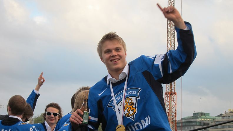 MM-kisojen supertähti Mikael Granlund sai valtaisat suosionosoitukset. Kuva: Tero Koivula/MTV3