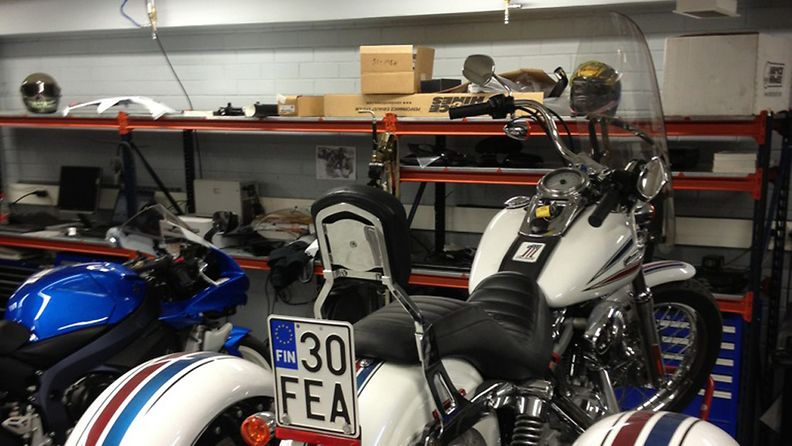 Kuvan Harley Davidson Trike kolmipyöräinen moottoripyörä varastettiin juhannuksena Seinäjoella.