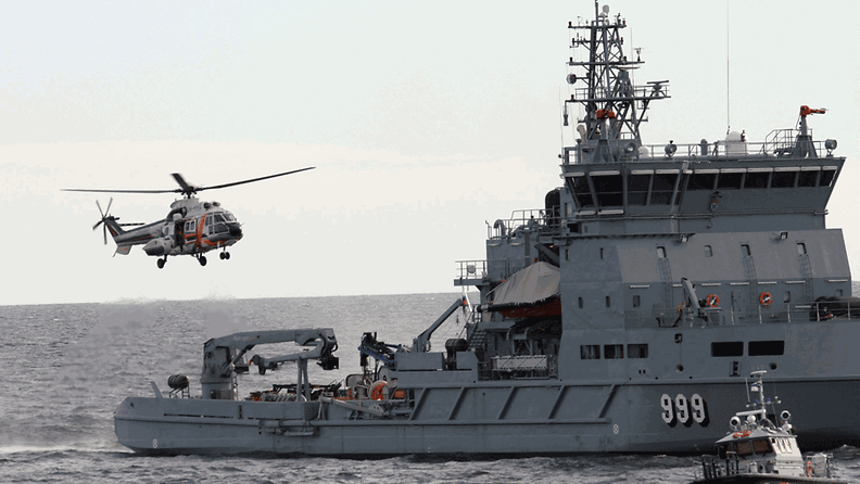 Suomenlahden merivartioston meripelastuksen suuronnettomuusharjoitus avomerellä Porvoon edustalla 28. syyskuuta 2011. 