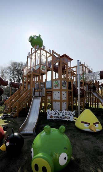 Uusi Angry Birds Land -alue Särkänniemen Elämyspuistossa Tampereella