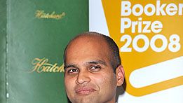 Intialainen Aravind Adiga on saanut kirjallisuuden Booker-palkinnon.