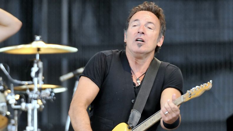 Bruce Springsteen esiintyi kesäkuussa 2009 Tampereen Ratinan stadionilla. 
