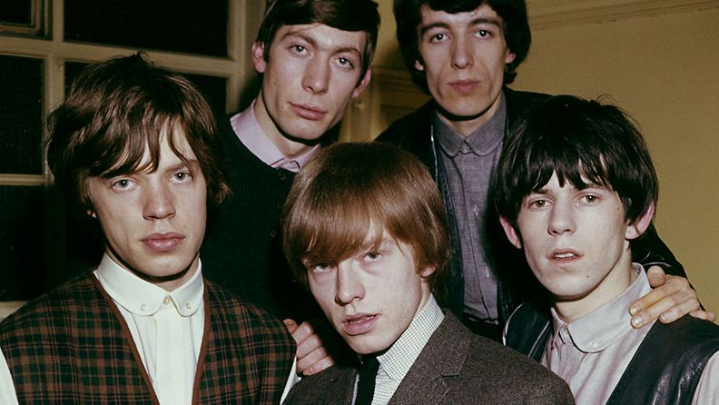 The Rolling Stones 1963: Mick Jagger, Charlie Watts, Bill Wyman, Kieth Richards ja Brian Jones (edessä). 