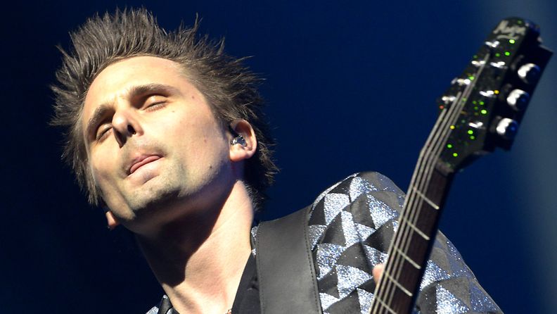 Muse soittaa synkistä aiheista, mutta ei usko mayojen ennustuksiin maailmanlopusta. Kuvassa solisti Matthew Bellamy.