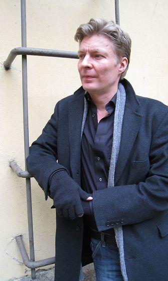 Kirjailija Riku Korhonen.