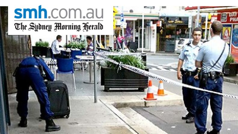Australiassa Sydneyssa sijaitsevaan kahvilaan jätettiin tiistaina rahaa täynnä ollut matkalaukku. Kuva: Sydney Morning Herald.