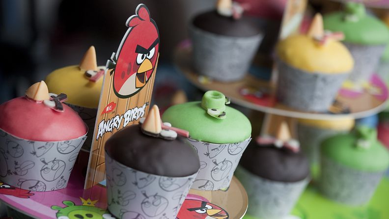 Angry Birds -kakkuja pelin julkaisutilaisuudessa Hong Kongissa.