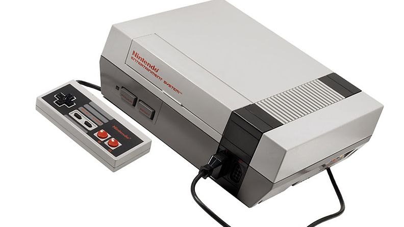 Nintendo Entertainment System (Kuvakaappaus Wikimedia Commons -sivulta) 