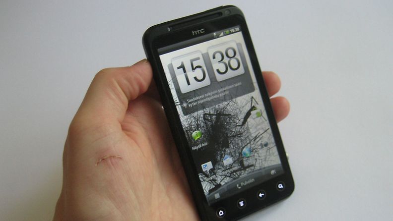 HTC EVO 3D, Android älypuhelin