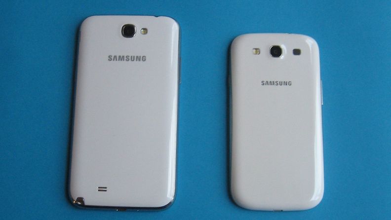 Samsung Galaxy Note II ja Samsung Galaxy S III