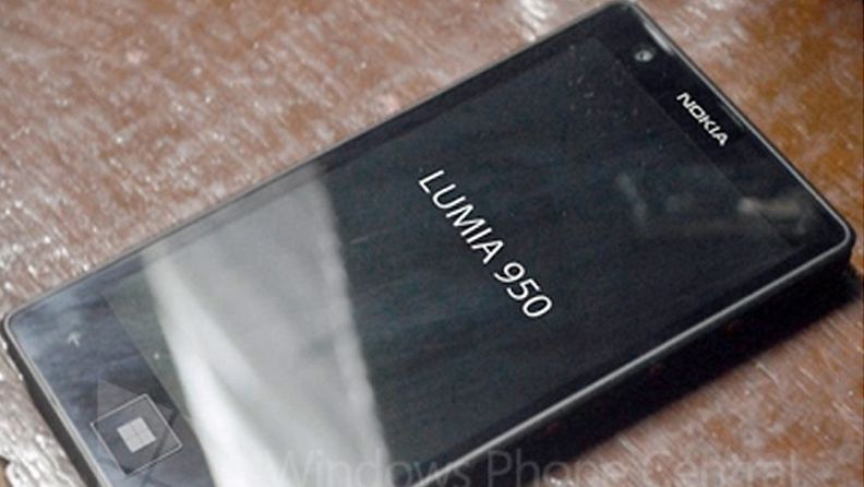 Väitetty Lumia 950 -puhelin. Kuvakkaappaus WPcentralin sivuilta.
