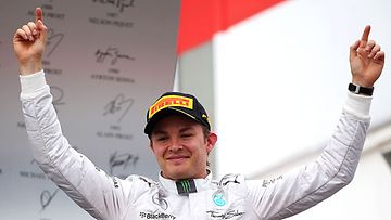 Nico Rosberg tuulettaa Hockenheimilla.