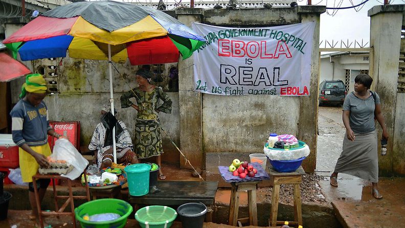ebola (2)