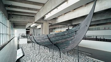Viking_ship_museum2
