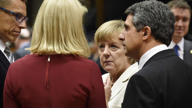 Eu huippukokous Stubb Merkel Bryssel pakotteet Venäjä Ukraina