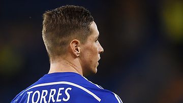 Fernando Torres vaihtaa Chelsean sinisestä AC Milanin punamustaraitaan. 
