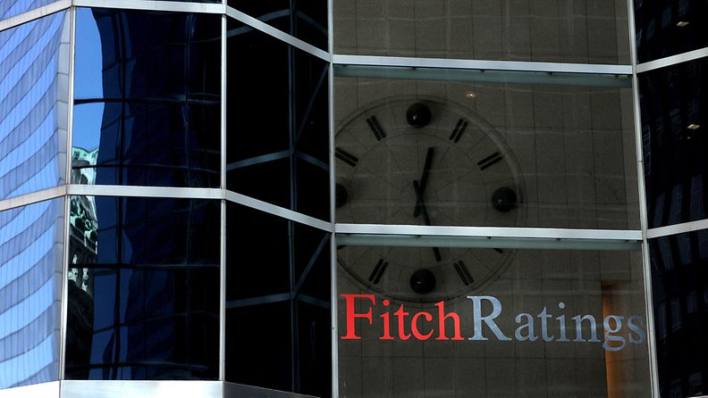 Luottoluokittaja Fitch laski perjantaina Italian ja Espanjan luottoluokituksia. 