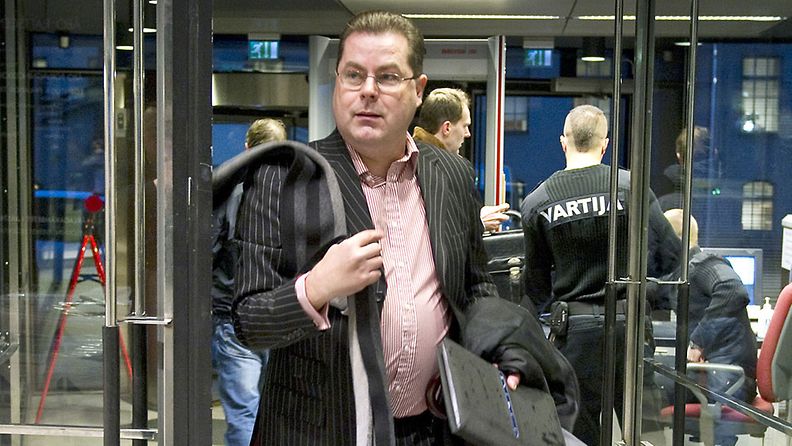Hallinto-oikeuden mukaan Turun kaupunginvaltuuston päätös irtisanoa Tero Hirvilammi oli laillinen.