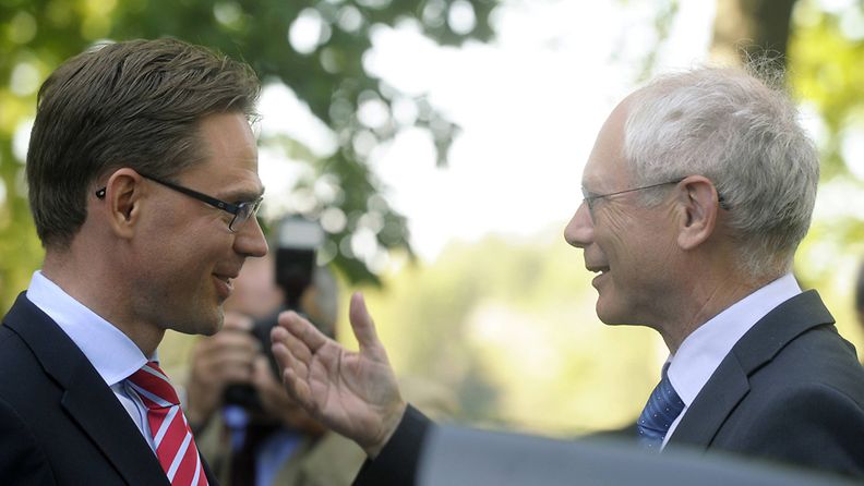 Finnish Prime Minister Jyrki Katainen (L) welcomes European Council President Herman Van Rompuy at Prime Minister's Official Residence Kesäranta in Helsinki, Finland, on September 5, 2011. Discussions focus on key EU affairs, including measures for stabilising the euro.