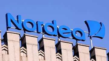 Nordealaisten suomalainen ammattiliitto Nousu ei hyväksy pankkikonserni Nordean kaavailemia vähennyksiä. (Kuva Lehtikuva) 