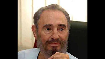 Kuuban johtaja Fidel Castro leikkauksesta laihtuneena