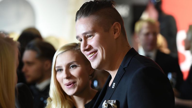 Tomi ja Minka Björck Elle Style Awards -gaalassa 2014.