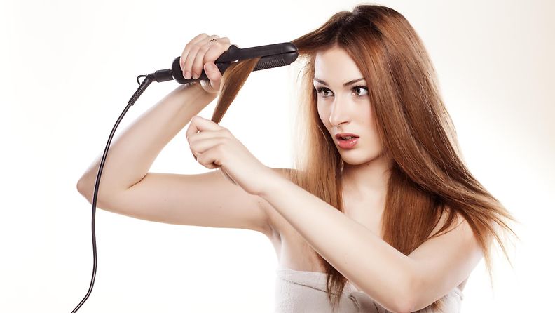 Osaatko käsitellä hiusrautaa oikein?