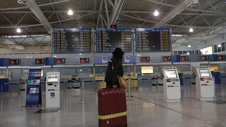 Kreikan yleislakko 27.11.2014. Eleftherios Venizelos -lentokenttä Ateenassa 27.11.2014.