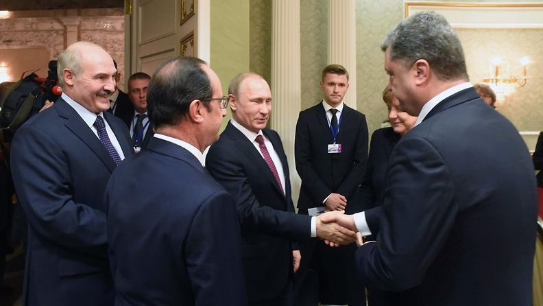 Minsk neuvottelut ukraina lukashenko hollande putin merkel poroshenko