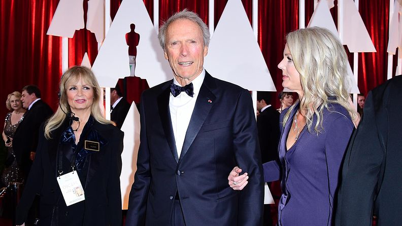 Clint Eastwood ja Christina Sandera Oscar-gaalassa 2015.