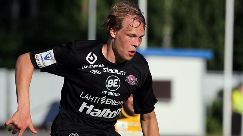 Kimmo Hovi FC Lahden paidassa kesäkuussa 2014.