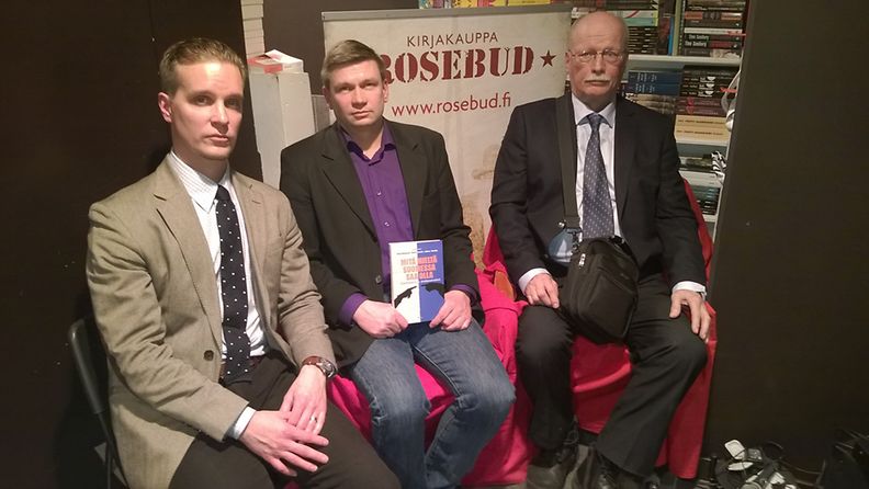 Tekijät vasemmalta: Joonas Konstig, Marko Hamilo ja Timo Vihavainen.