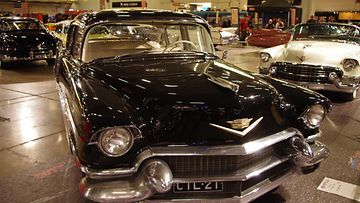 Cadillac 4-door Sedan 1956.