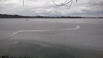 Pyhäjärvi talvi sää järvi jää kevät Lukijan kuva