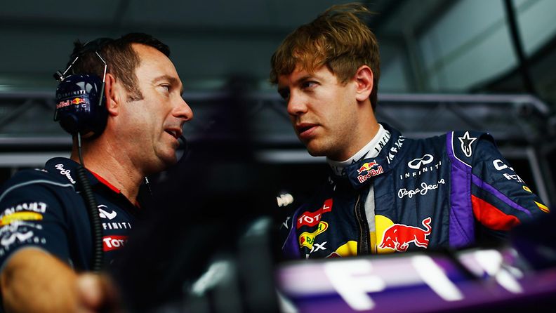 Kenny Handkammer ja Sebastian Vettel huhtikuussa 2013.