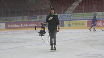Tunnelmaa Robinin Kipinän hetki -videon kuvauksista huhtikuulta 2015. (13)