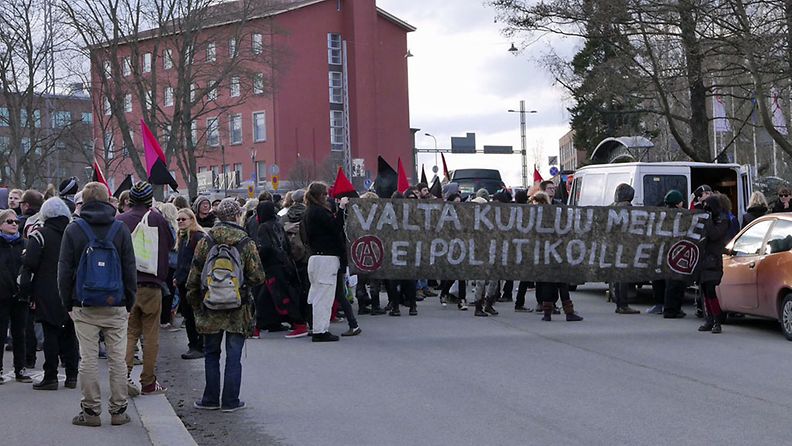 Vappu_anarkistit Tampere 3