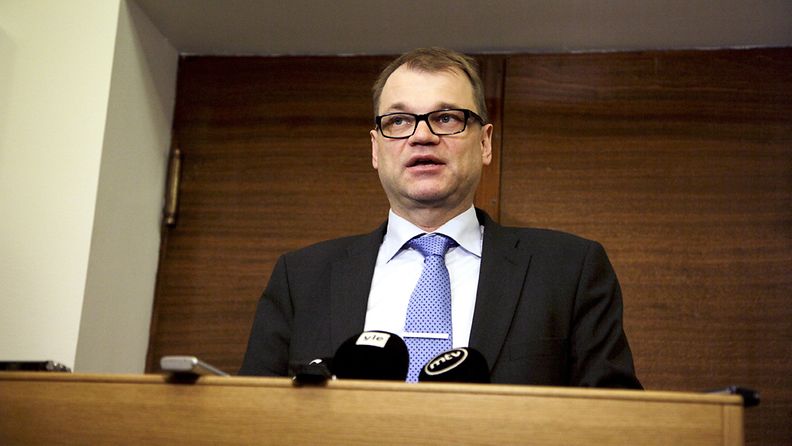 Hallitustunnustelija Juha Sipilä