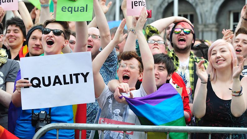 irlanti avioliitto homoavioliitto sukupuolineutraali äänestys 2