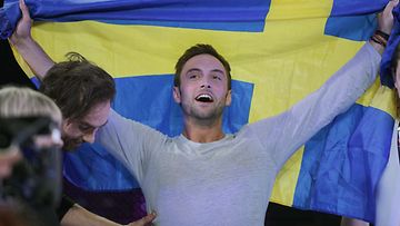 Måns Zelmerlöv voitti euroviisut 2015. (4)