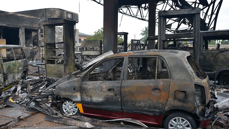 Accra Ghana räjähdys bensa-asema