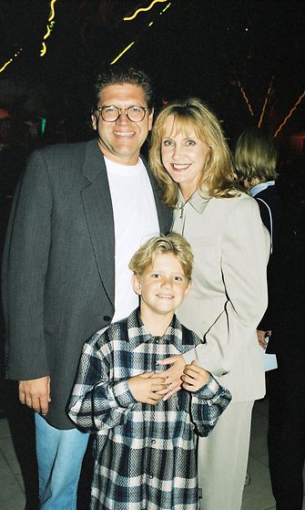 Mary Ellen Trainor, Robert Zemeckis ja poika Alex vuonna 1995.
