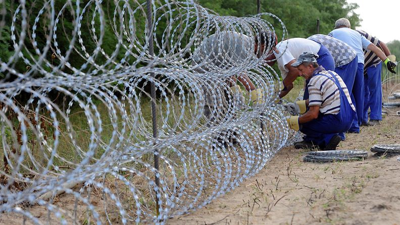 unkari aita siirtolaisaita muuri raja serbia natolanka