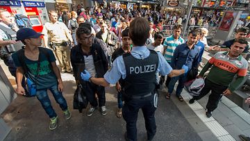 pakolainen, turvapaikanhakija, siirtolainen, saksa